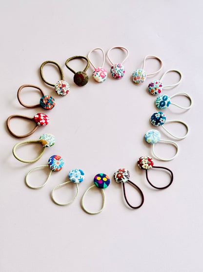 Duo d'élastiques cheveux Liberty of London fait main – Bouton tissu