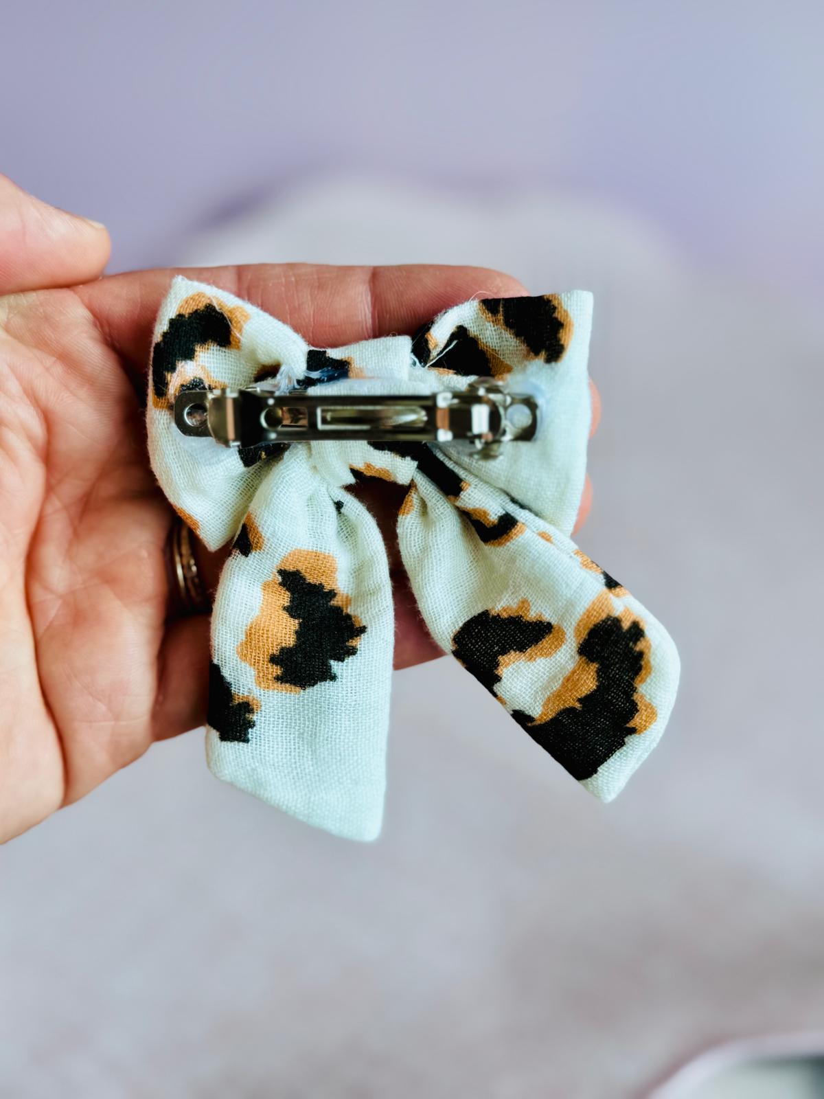 Mini barrette nœud papillon fait main – Pince 5cm, plusieurs tissus