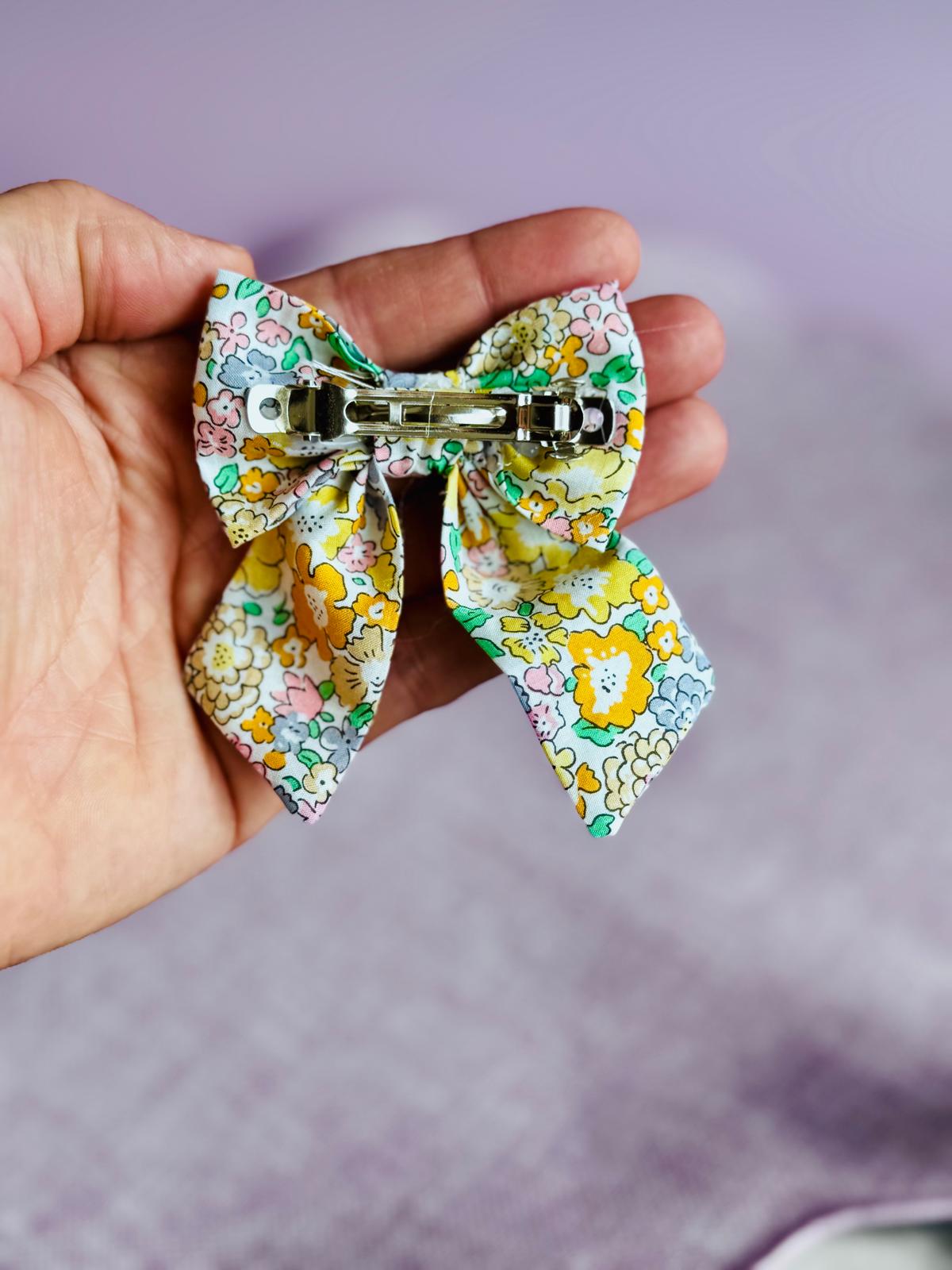 Mini barrette nœud papillon fait main – Pince 5cm, plusieurs tissus