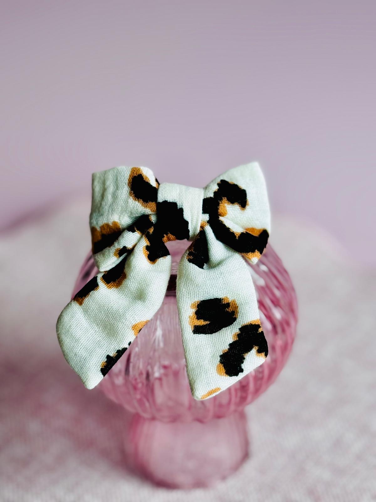 Mini barrette nœud papillon fait main – Pince 5cm, plusieurs tissus